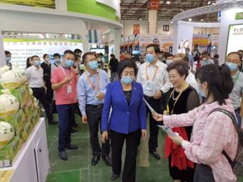 https://rmrbcmsonline.oss-cn-beijing.aliyuncs.com/upload/ueditor/image/20201108/a_510020584311091200.jpg?x-oss-process=image/format,jpg